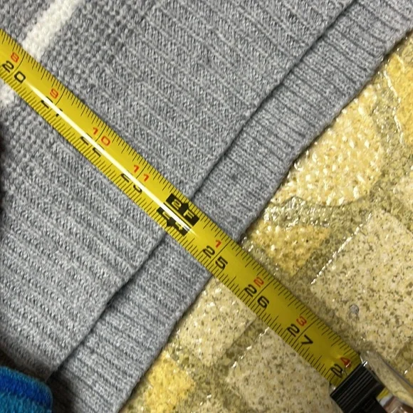 EUC SO stripped sweater - Picture 8 of 11